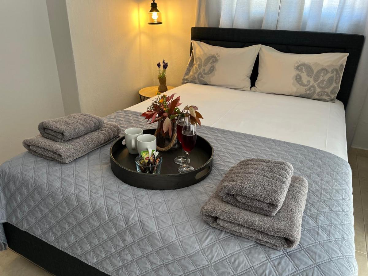 Onar Luxury Apartment Néa Péramos Esterno foto