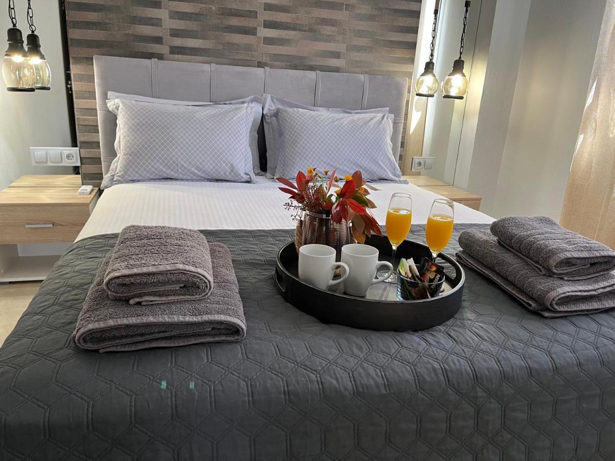 Onar Luxury Apartment Néa Péramos Esterno foto